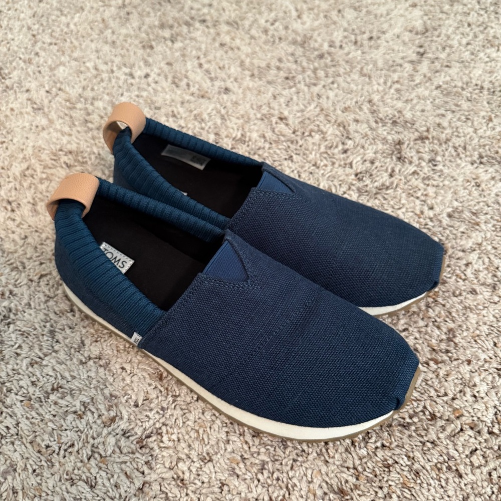 Toms Blue and Tan Sneakers with Sleek Slip-On Design